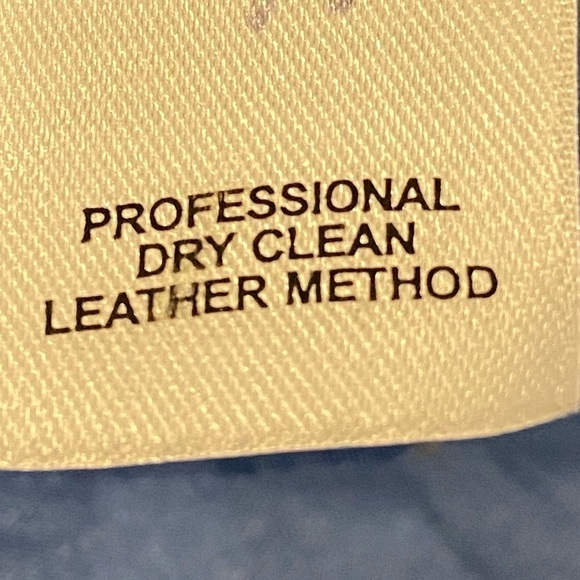 Vintage Woman’s Anne Klein Leather Blazer Electric Blue Size 6 - Picture 5 of 12